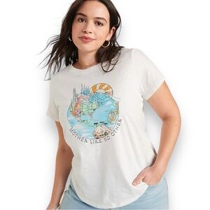 Old Navy EveryWear Mother Like No Other White Graphic Crew Neck T-Shirt M